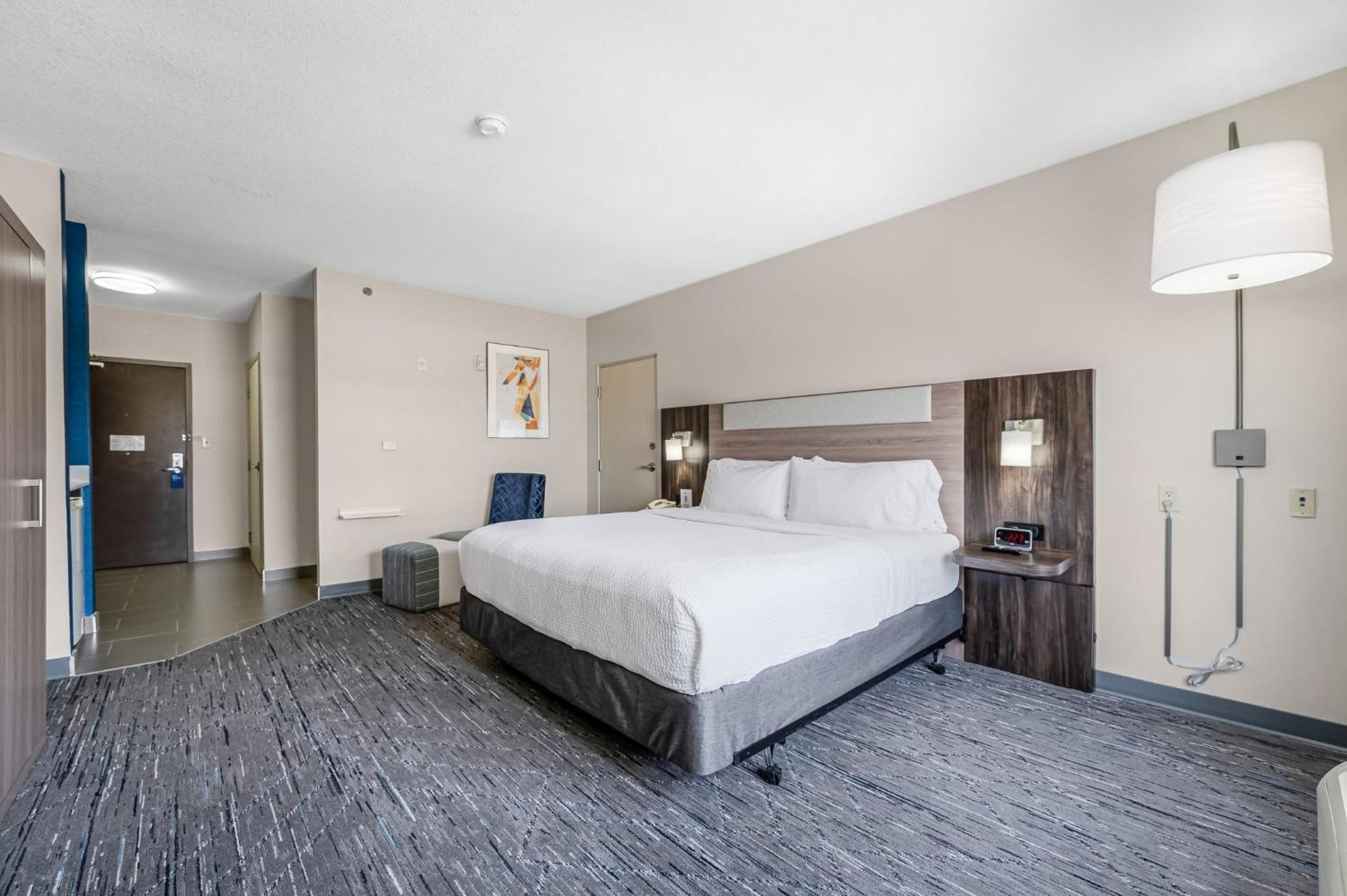 Holiday Inn Express Hotel & Suites-Edmonton South By Ihg Dış mekan fotoğraf